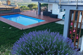 Apartment with a nice view on Nitra - Apartmán v rodinnom dome s výhľadom na Nitru